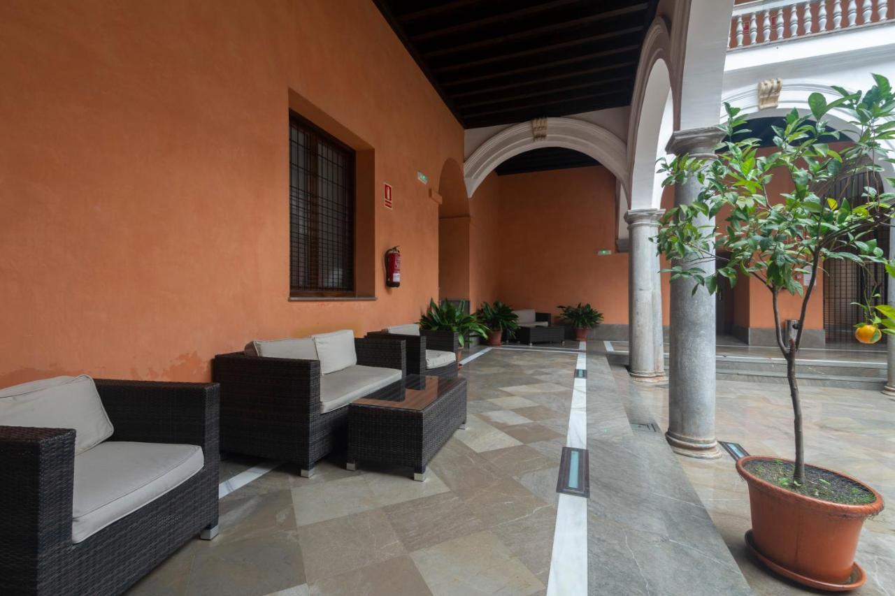 Palacio De Jeronimos